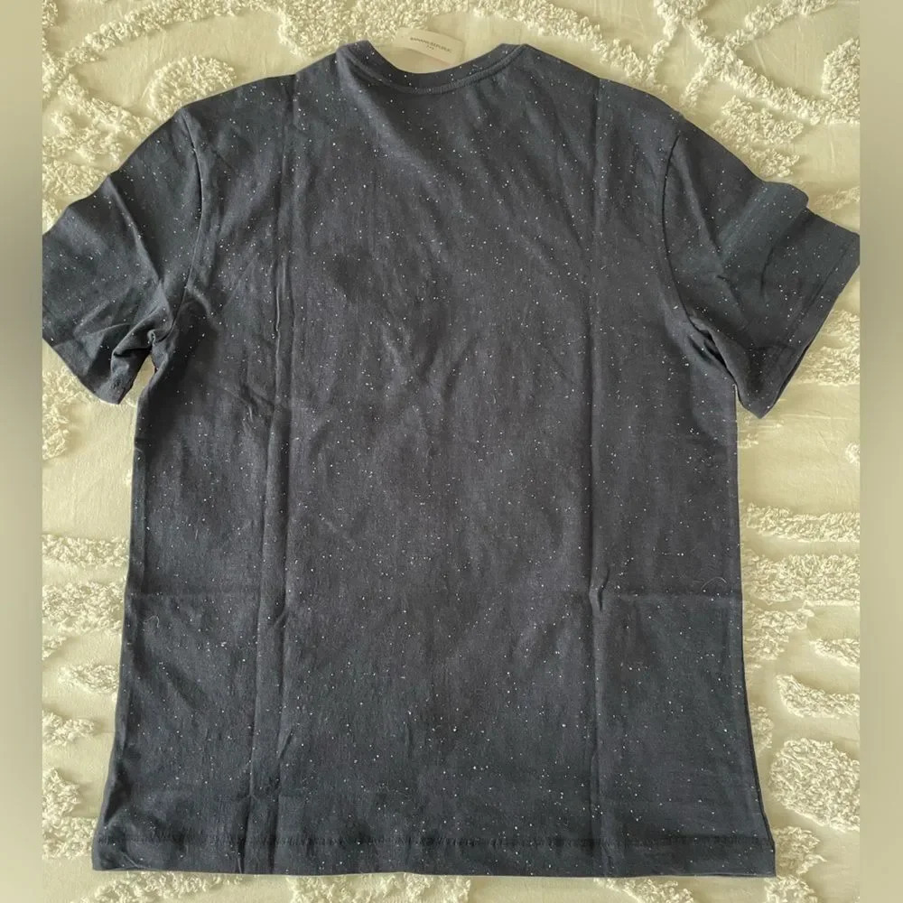 Banana Republic Vintage Pocket T-Shirt - Picture 5 of 7